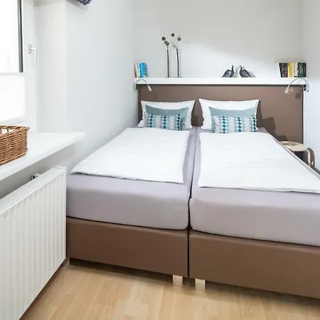 Ada Apartment *